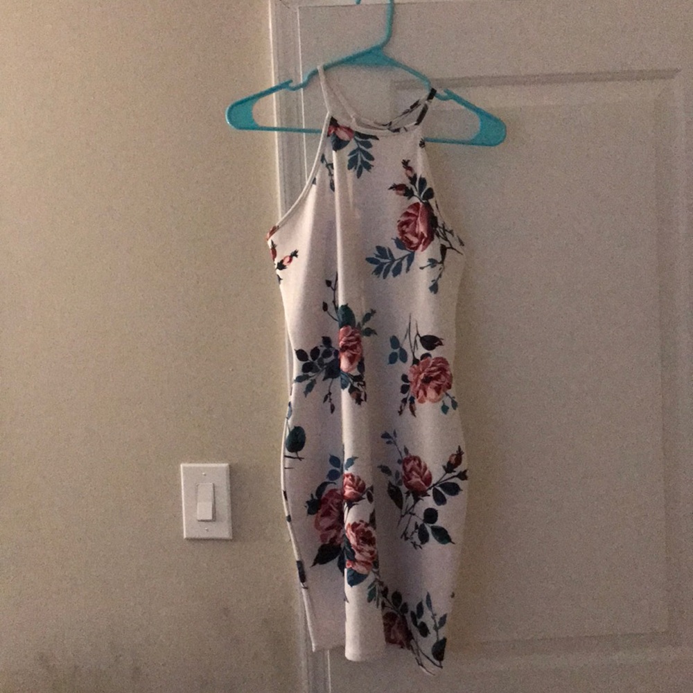 Ribbed flower fitted dress